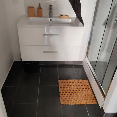 Entire With Outdoor Area * Le Havre